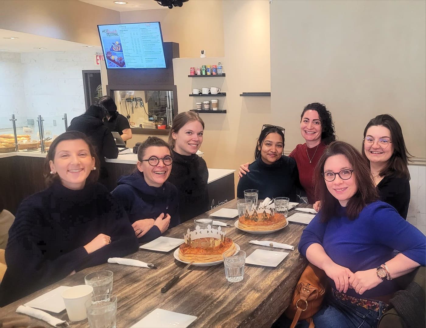 Galette des Rois celebration with our French teachers, photo 4